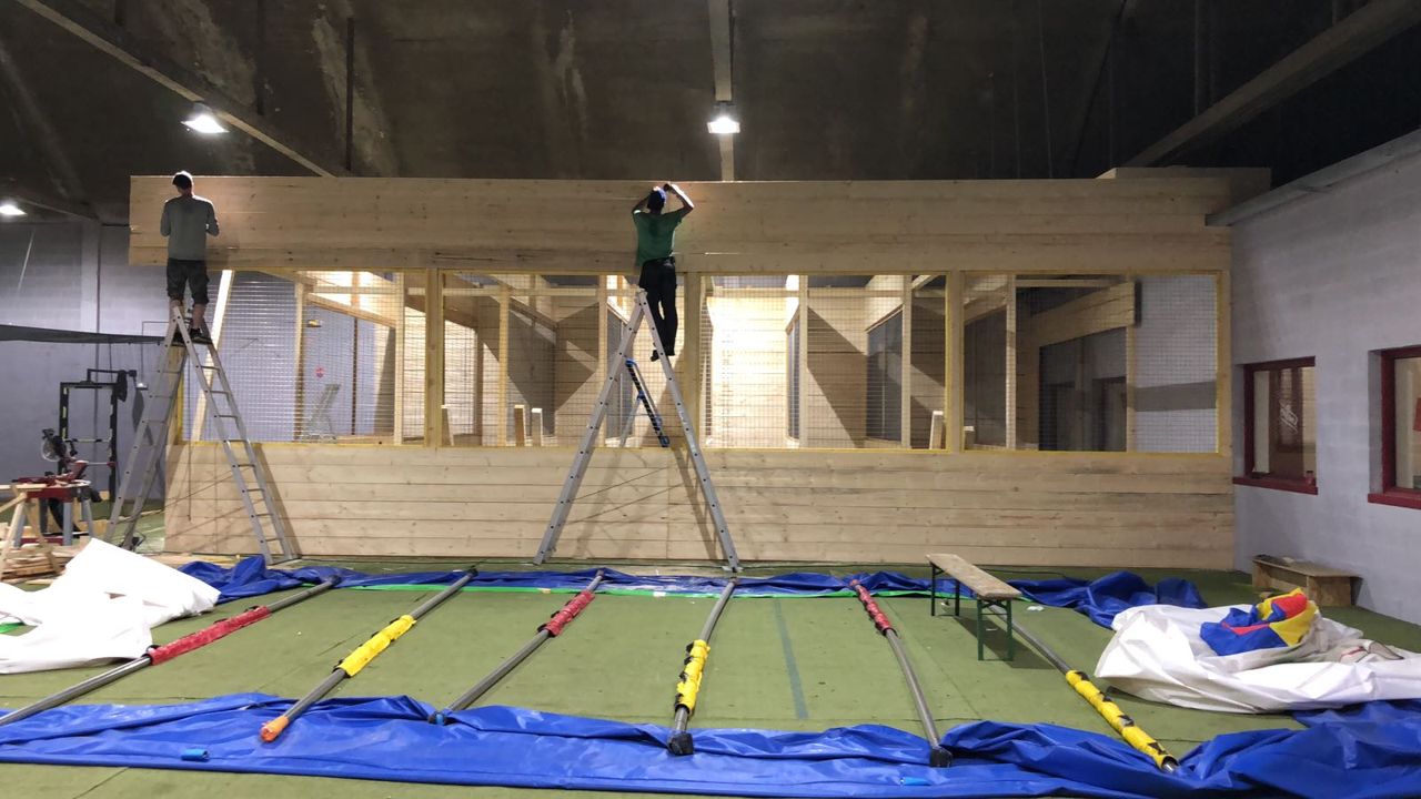 Lancer de hache à Arras entre collègues : team building et cohésion